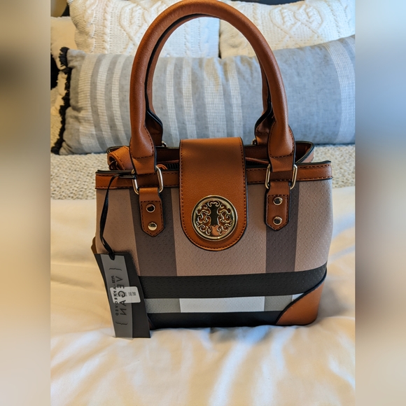 Deluxity Los Angeles Handbags - Deluxity Los Angeles purse